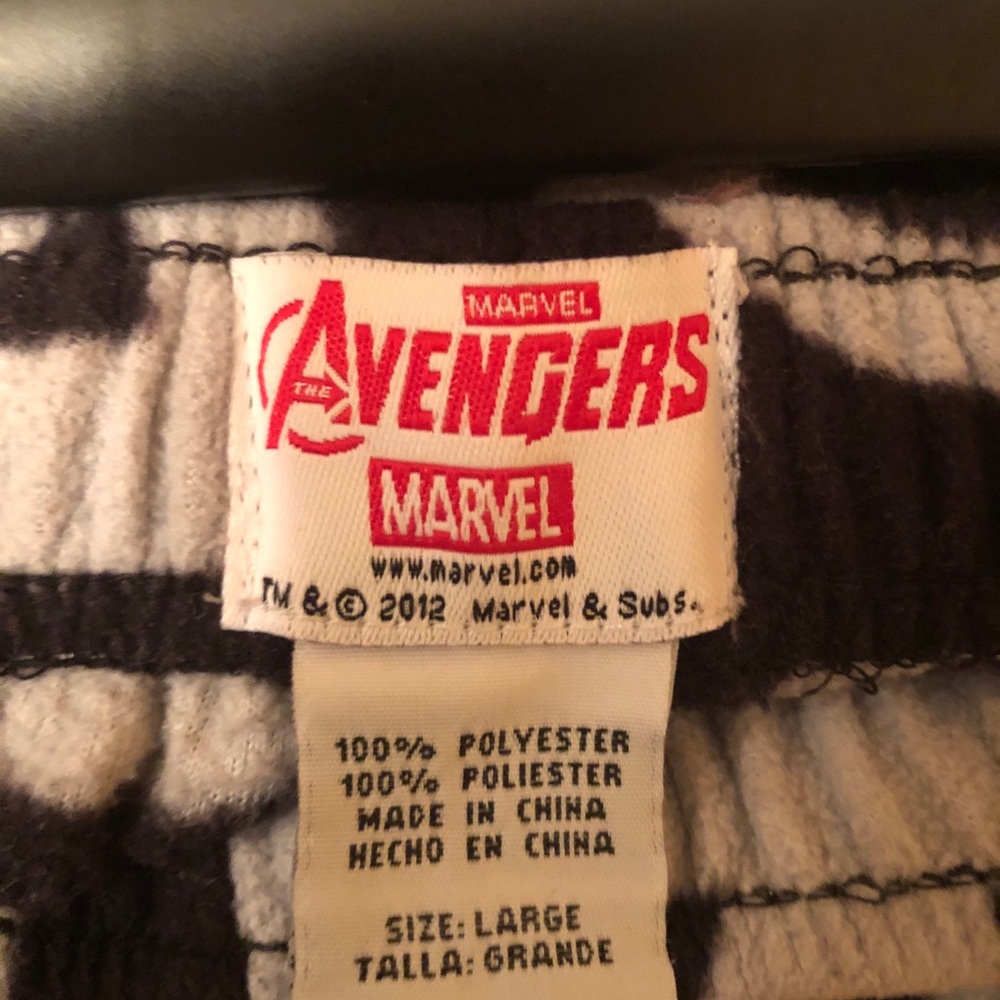 The Avengers Preloved Pajama Pants B23 - Picture 8 of 8